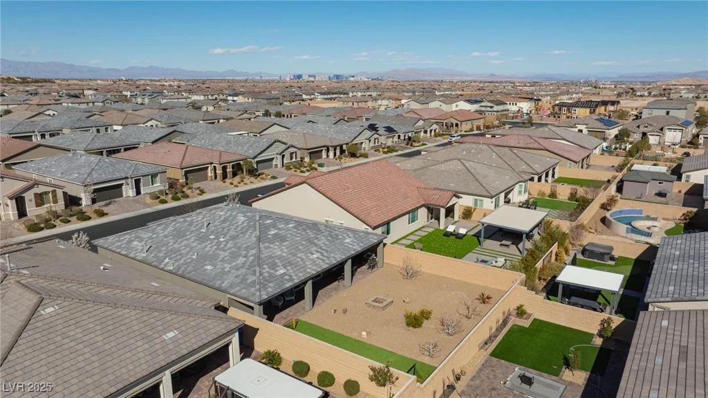 10095 Ferton Lake, Las Vegas, NV 89178