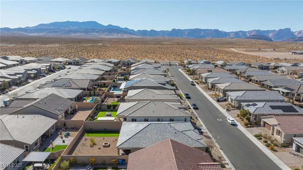 10095 Ferton Lake, Las Vegas, NV 89178