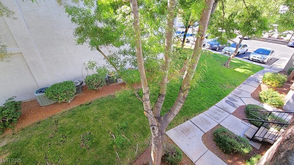 2615 Gary, Las Vegas, NV 89123
