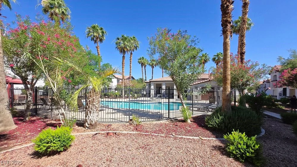 2615 Gary, Las Vegas, NV 89123