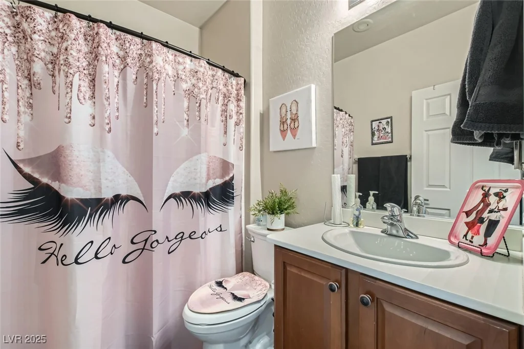 7717 Pine Warbler, North Las Vegas, NV 89084