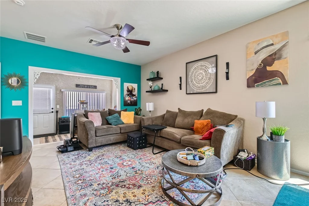 7717 Pine Warbler, North Las Vegas, NV 89084