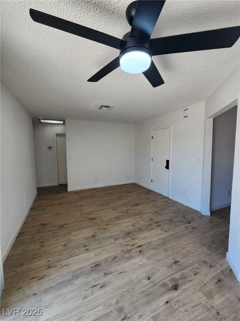 3318 Covey, Las Vegas, NV 89115