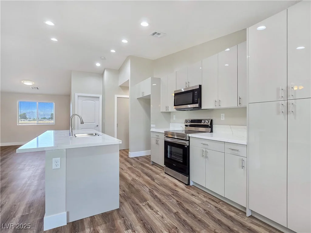 3016 Mount Charleston, Pahrump, NV 89048