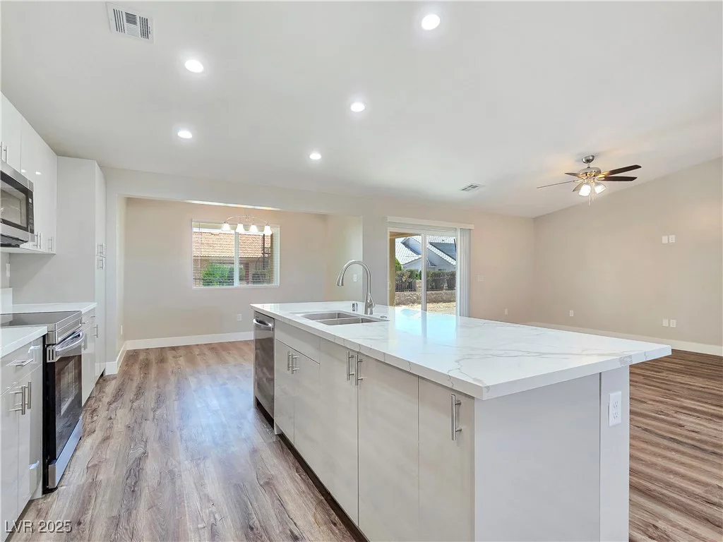 3016 Mount Charleston, Pahrump, NV 89048