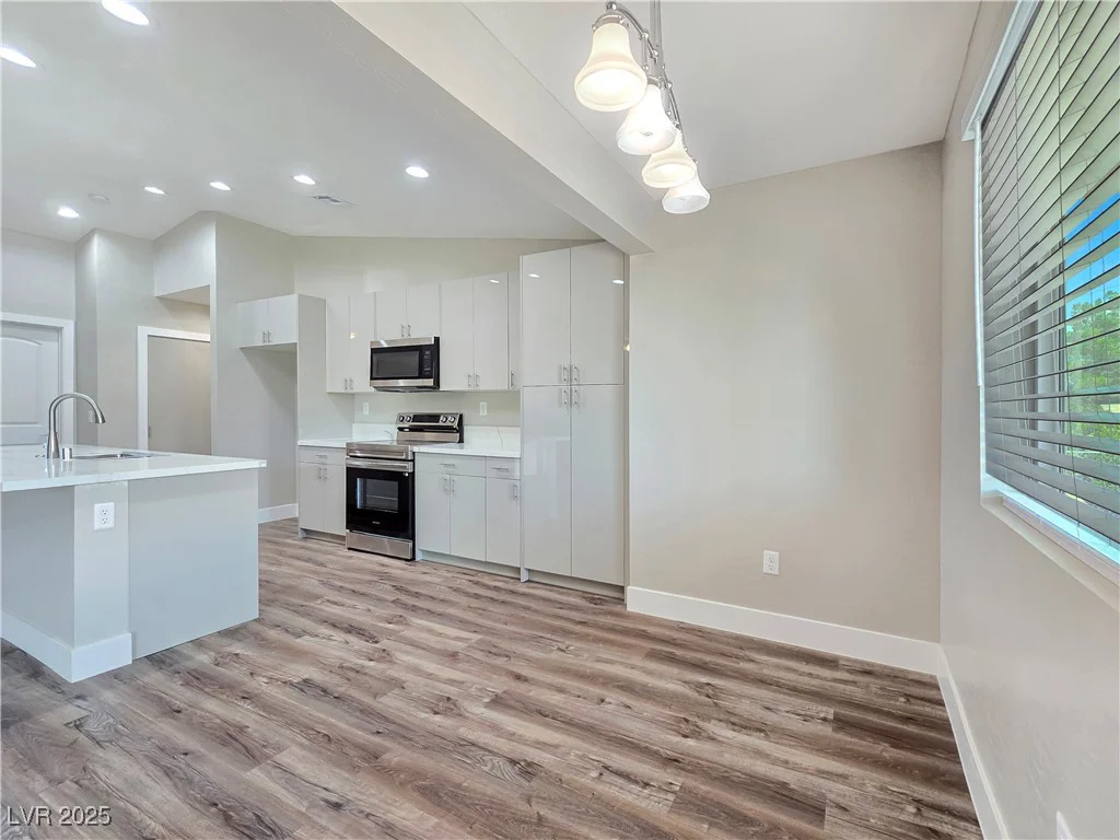 3016 Mount Charleston, Pahrump, NV 89048
