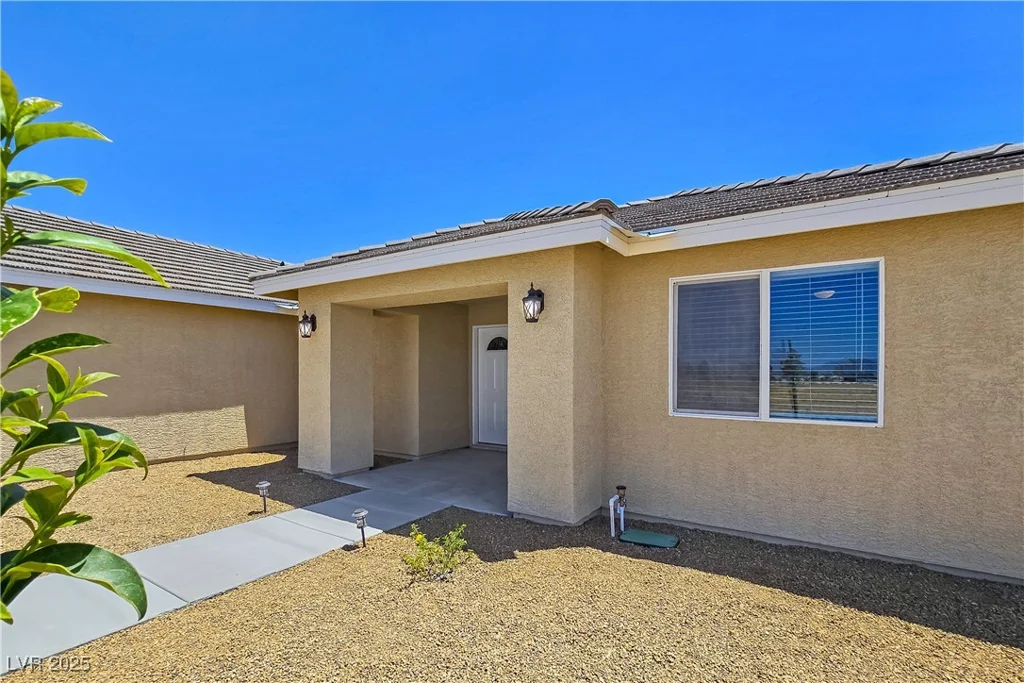3016 Mount Charleston, Pahrump, NV 89048