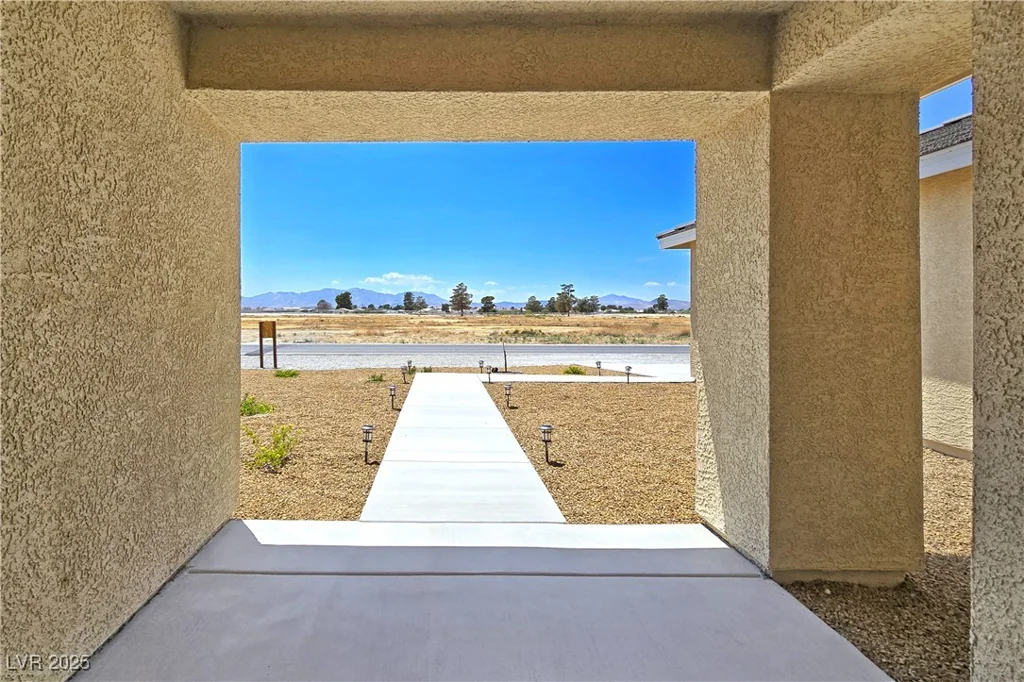 3016 Mount Charleston, Pahrump, NV 89048