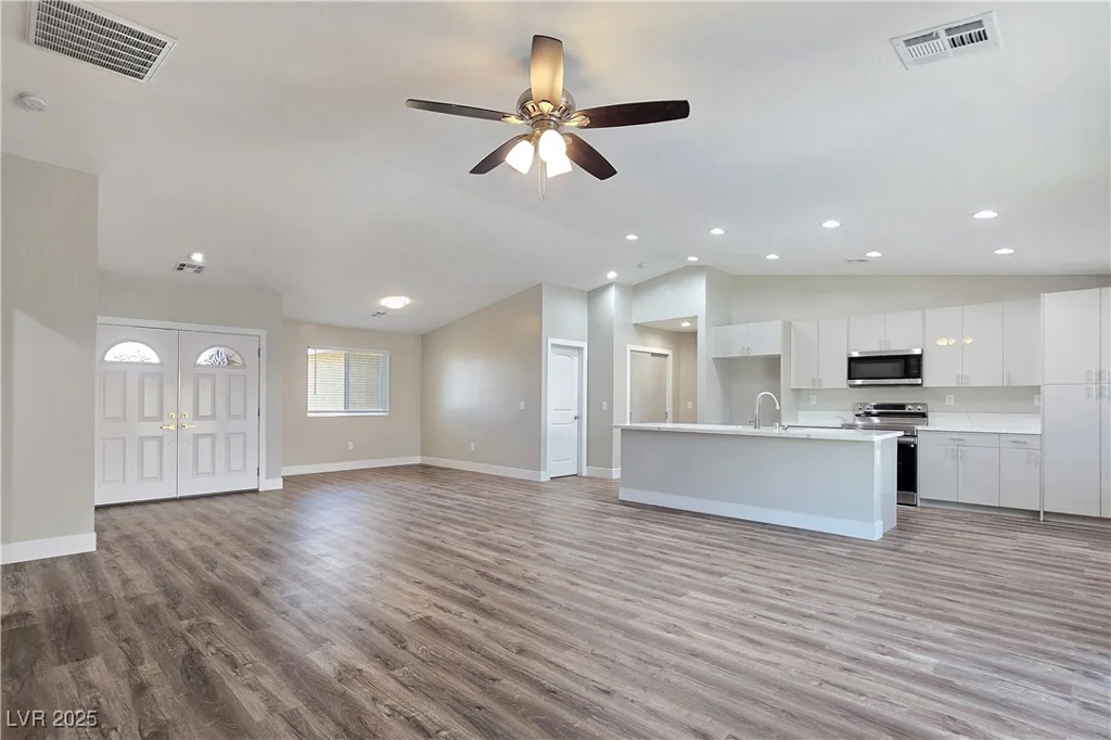 3016 Mount Charleston, Pahrump, NV 89048