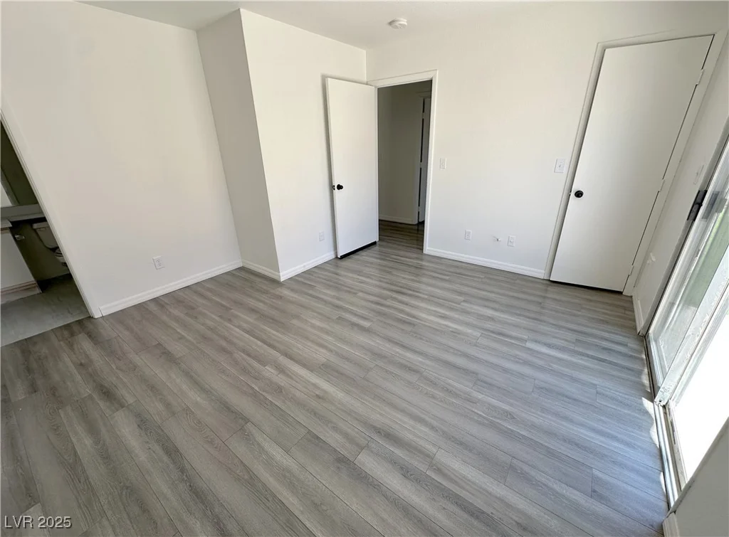 2105 KENDALL HILL, Las Vegas, NV 89106