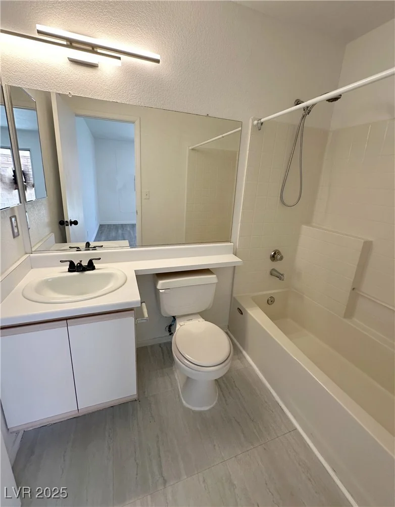 2105 KENDALL HILL, Las Vegas, NV 89106