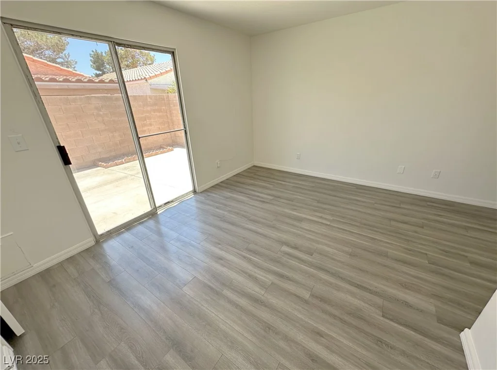 2105 KENDALL HILL, Las Vegas, NV 89106