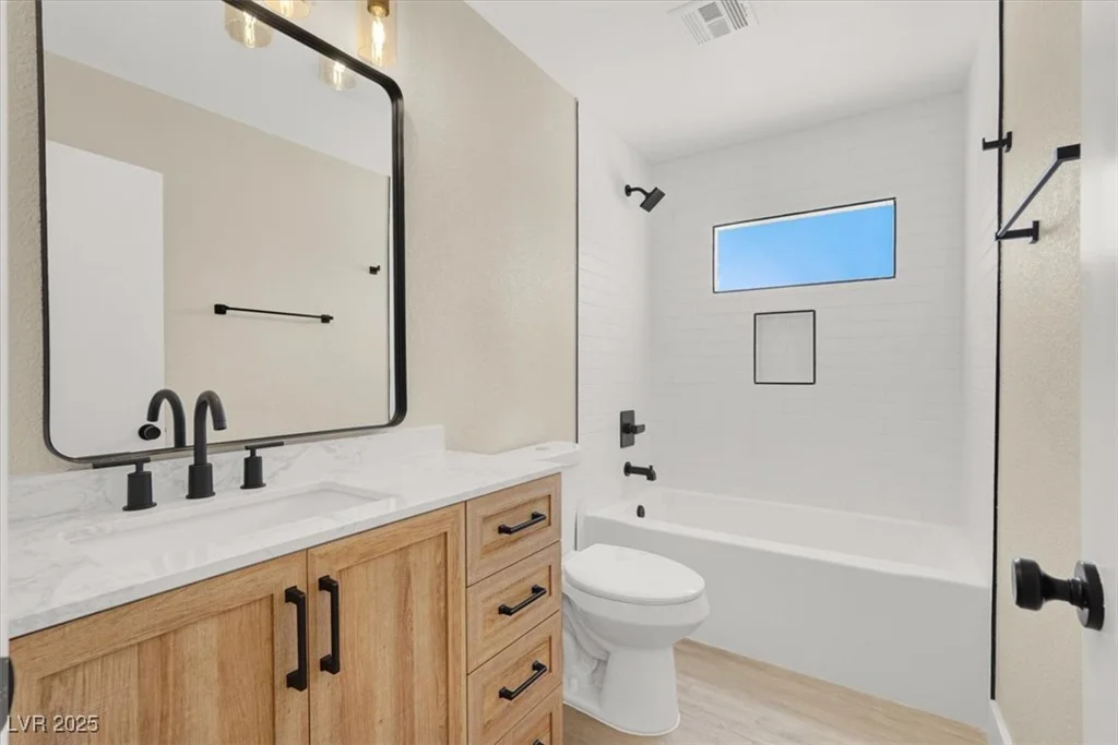 636 Burton, Henderson, NV 89015