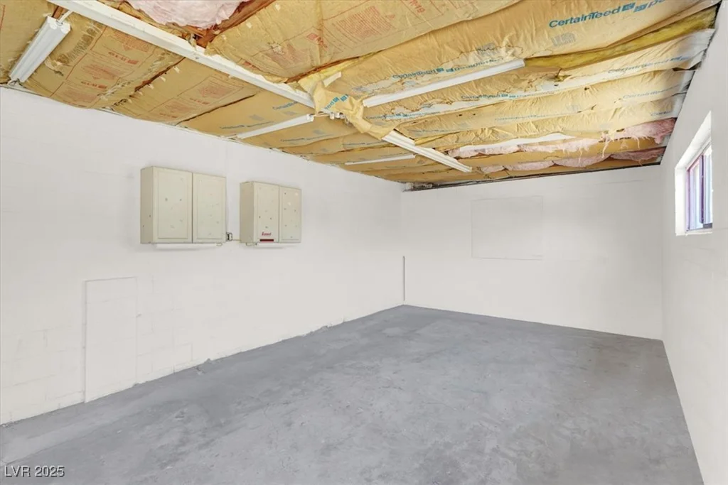 636 Burton, Henderson, NV 89015