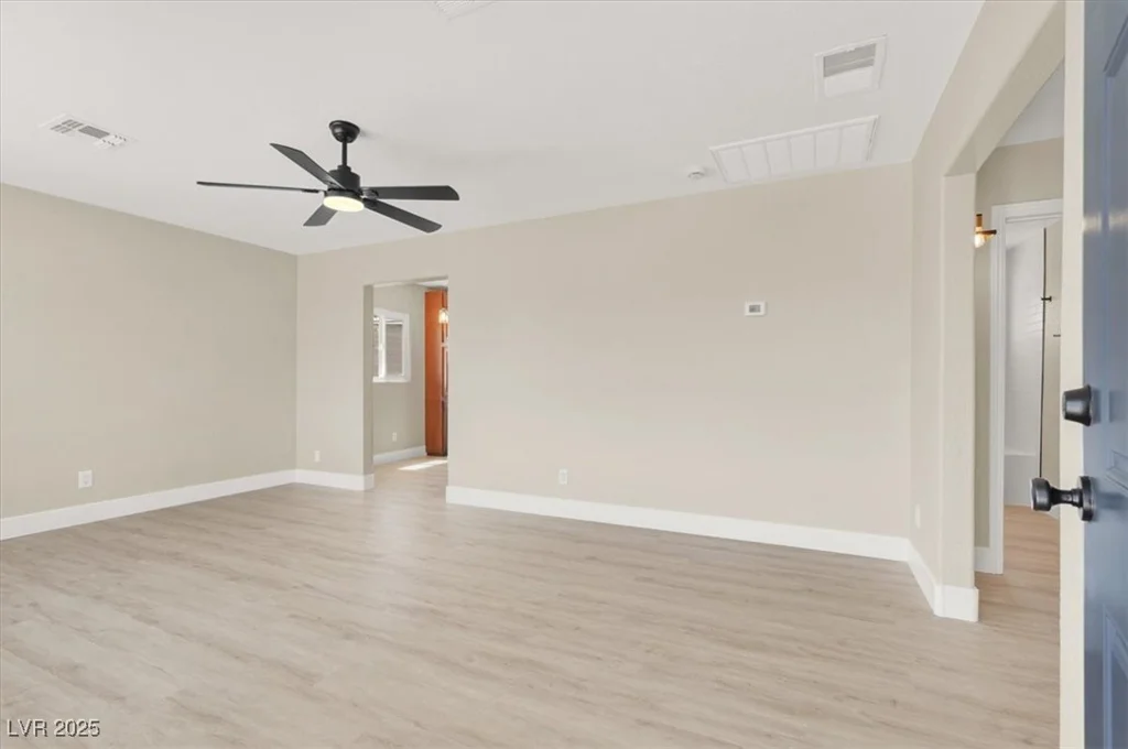 636 Burton, Henderson, NV 89015