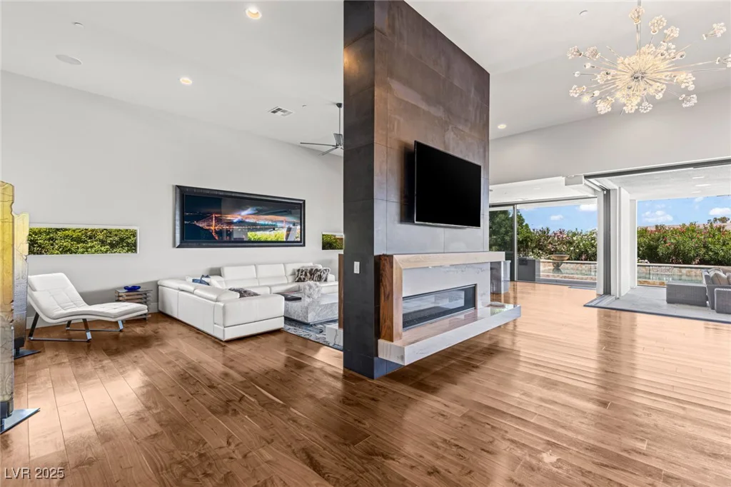 2610 Eldora Estates, Las Vegas, NV 89117