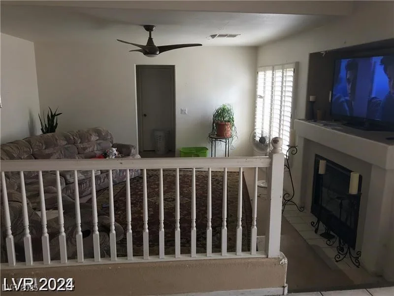 8769 Country View, Las Vegas, NV 89129