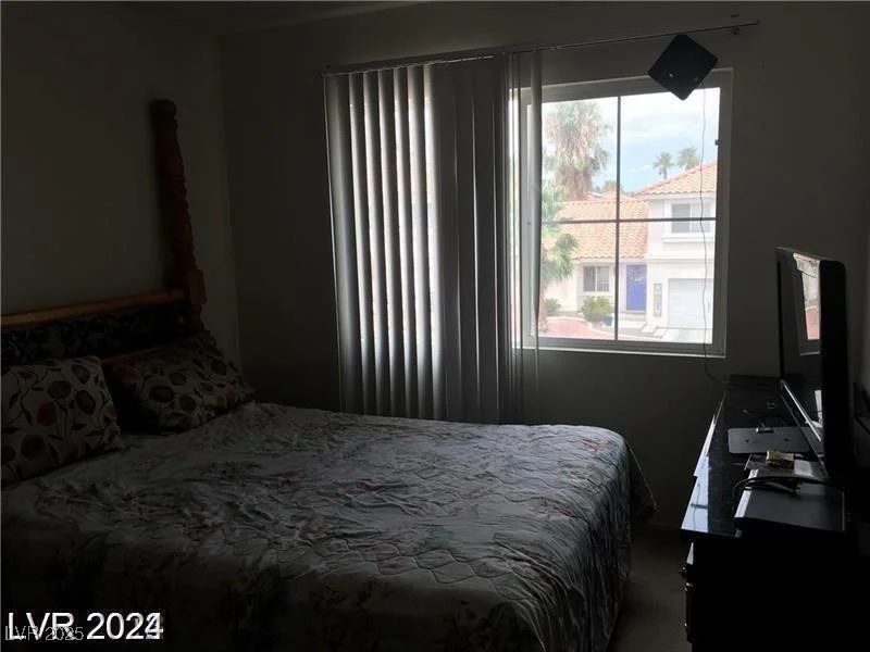 8769 Country View, Las Vegas, NV 89129