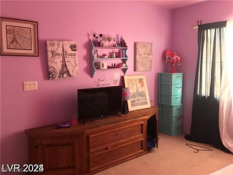 8769 Country View, Las Vegas, NV 89129