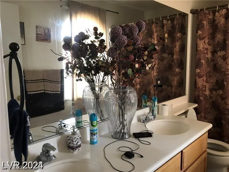 8769 Country View, Las Vegas, NV 89129
