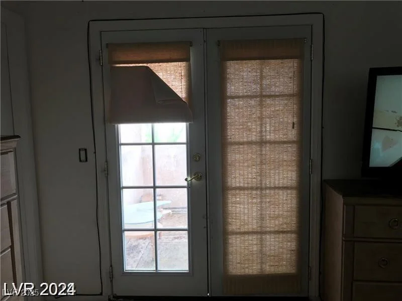 8769 Country View, Las Vegas, NV 89129