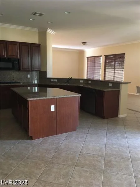 2175 Clearwater Lake, Henderson, NV 89044