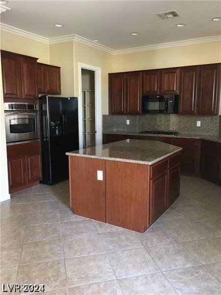 2175 Clearwater Lake, Henderson, NV 89044