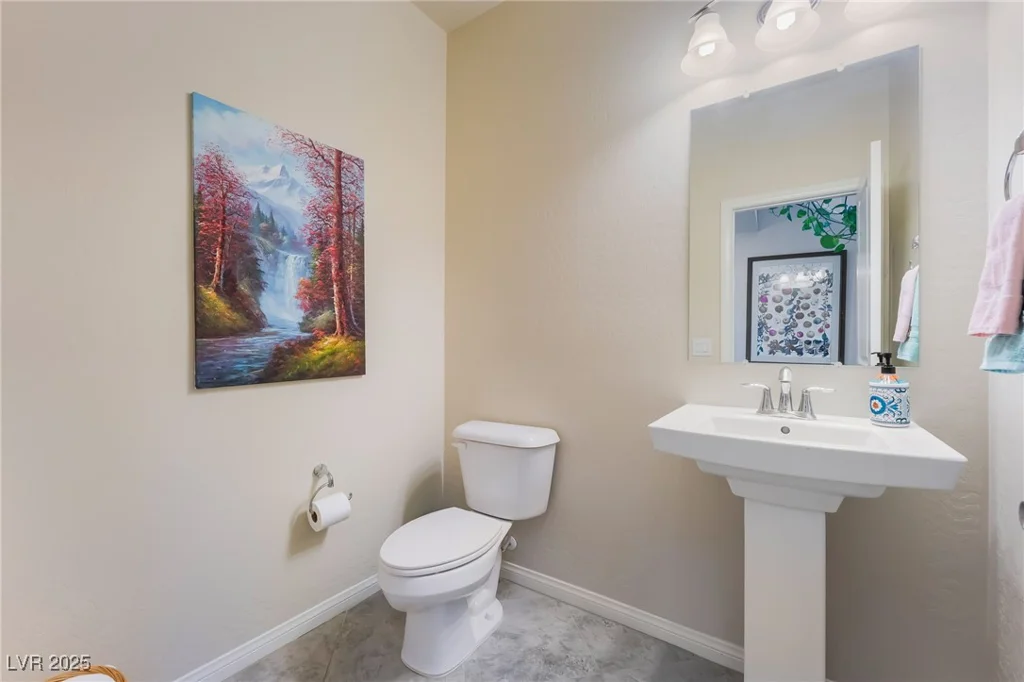 151 Duckhook, Las Vegas, NV 89148