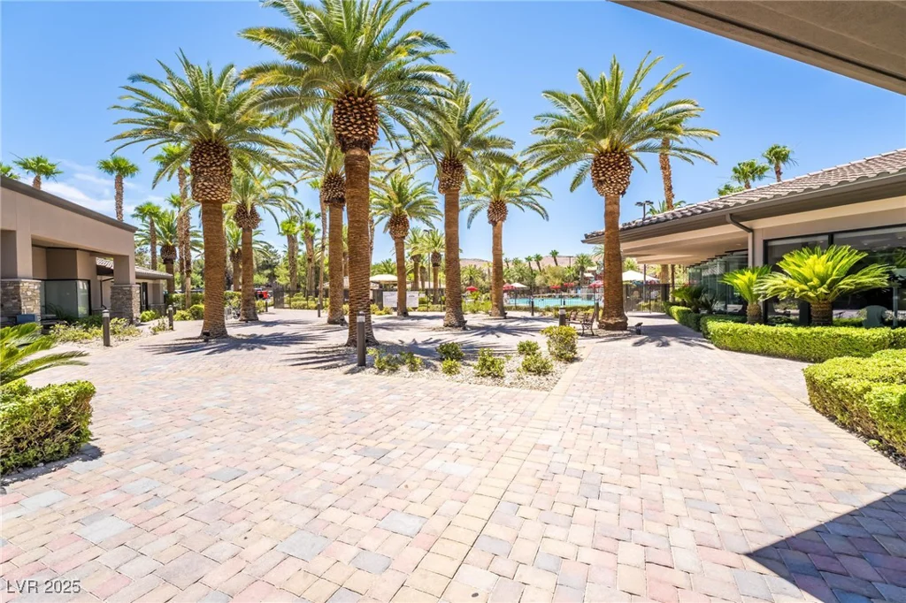 151 Duckhook, Las Vegas, NV 89148