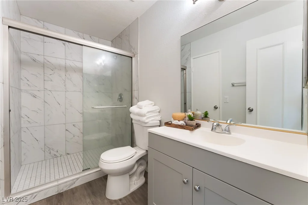3151 Soaring Gulls, Las Vegas, NV 89128