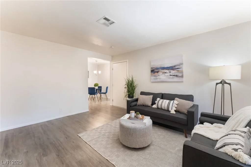 3151 Soaring Gulls, Las Vegas, NV 89128