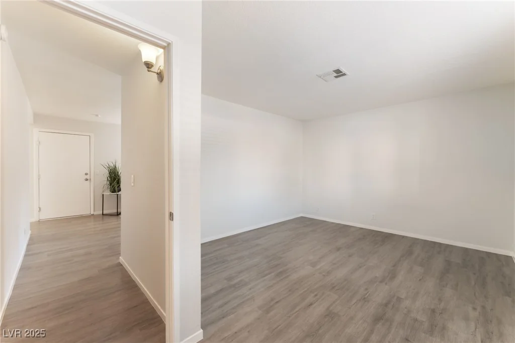 3151 Soaring Gulls, Las Vegas, NV 89128
