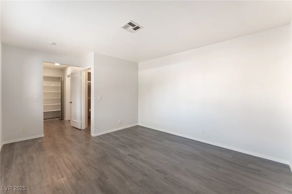 3151 Soaring Gulls, Las Vegas, NV 89128