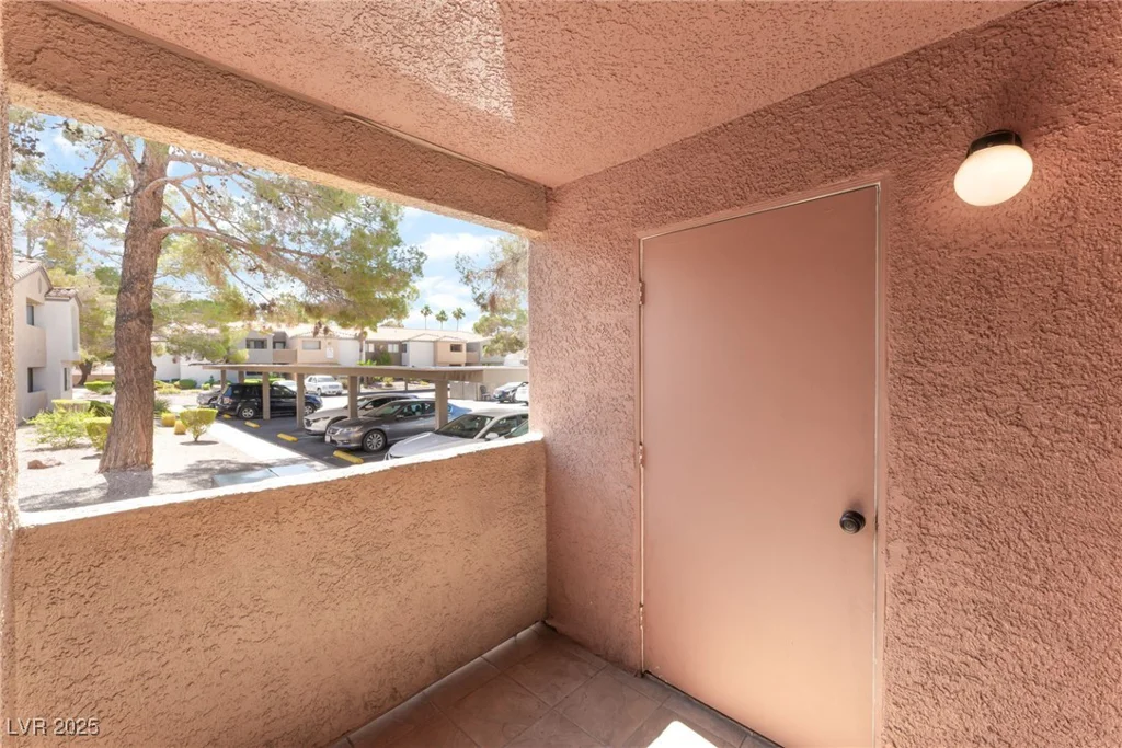 3151 Soaring Gulls, Las Vegas, NV 89128