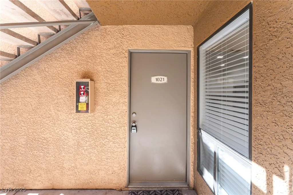 3151 Soaring Gulls, Las Vegas, NV 89128