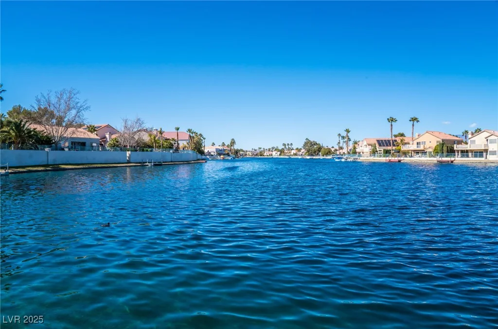 3151 Soaring Gulls, Las Vegas, NV 89128