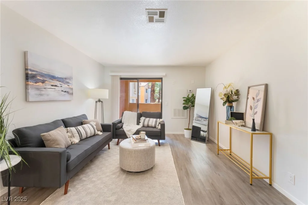 3151 Soaring Gulls, Las Vegas, NV 89128