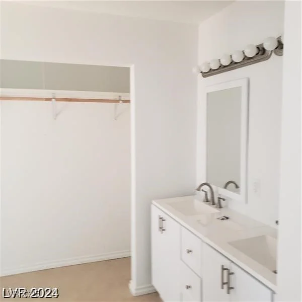 3439 Cox, North Las Vegas, NV 89032