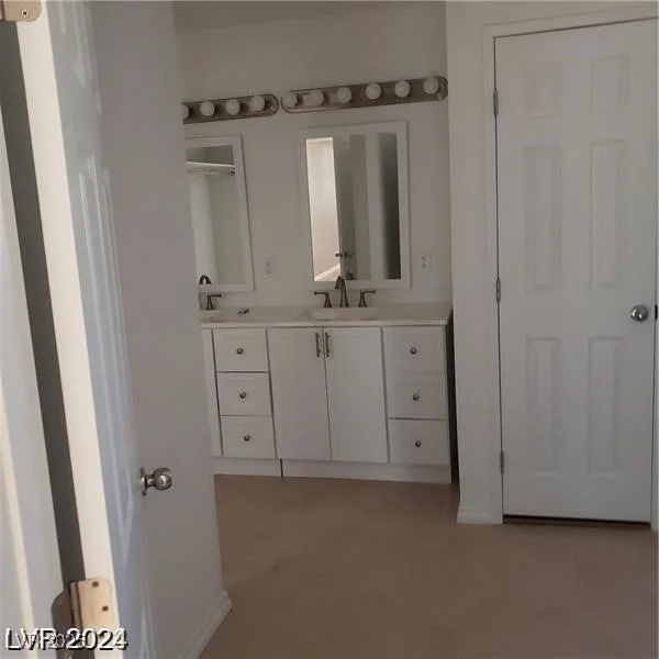 3439 Cox, North Las Vegas, NV 89032