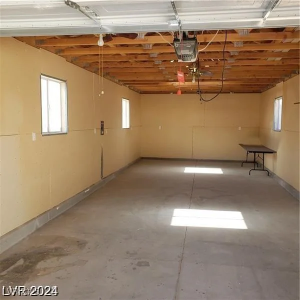 3439 Cox, North Las Vegas, NV 89032