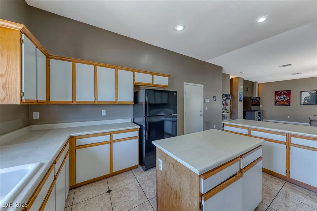 1717 Dwayne Stedman, Las Vegas, NV 89106