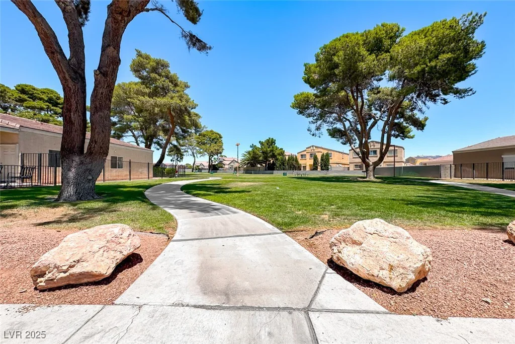 1717 Dwayne Stedman, Las Vegas, NV 89106