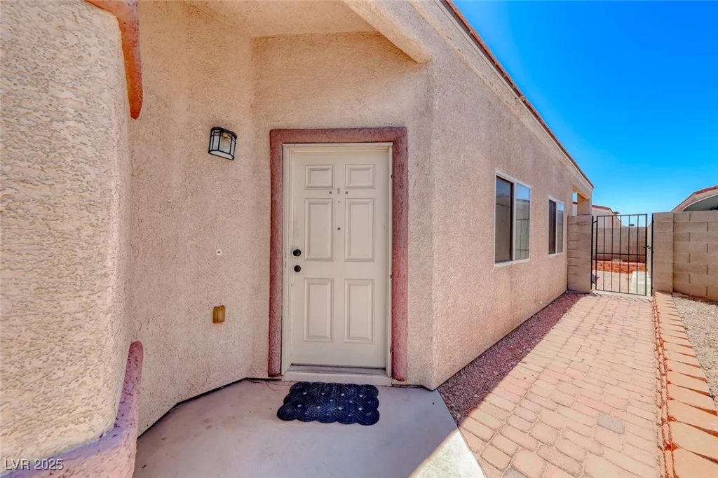 1717 Dwayne Stedman, Las Vegas, NV 89106