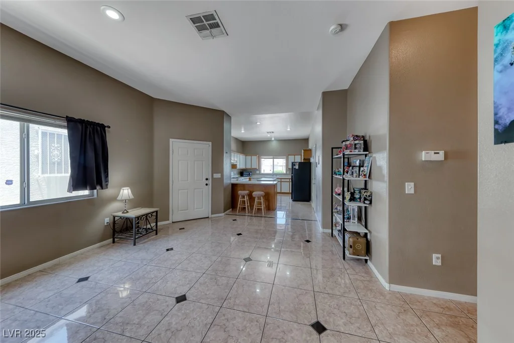 1717 Dwayne Stedman, Las Vegas, NV 89106