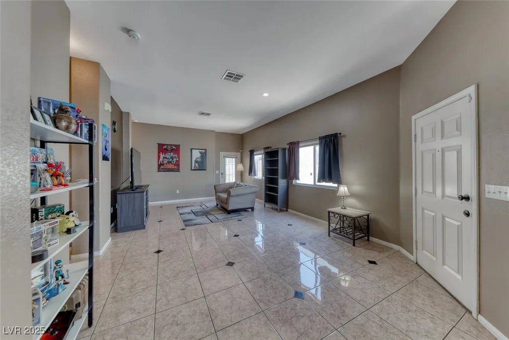 1717 Dwayne Stedman, Las Vegas, NV 89106