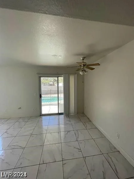 9617 Pine River, Las Vegas, NV 89123