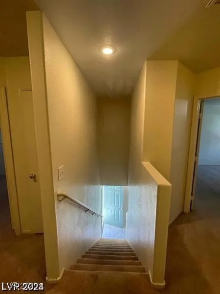 9617 Pine River, Las Vegas, NV 89123