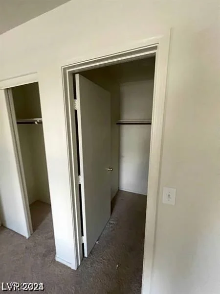 9617 Pine River, Las Vegas, NV 89123