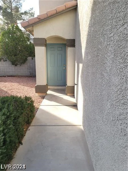 9617 Pine River, Las Vegas, NV 89123