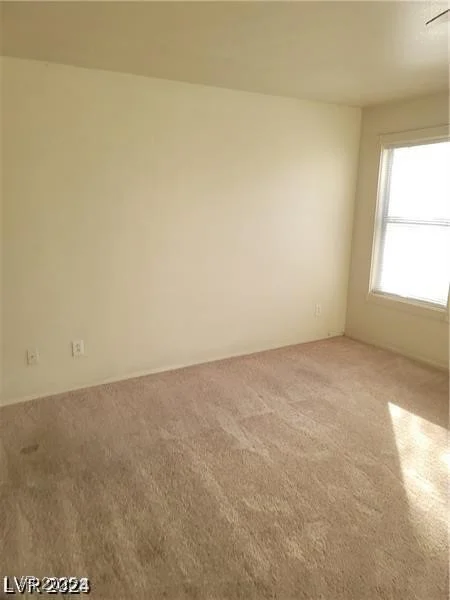 9617 Pine River, Las Vegas, NV 89123